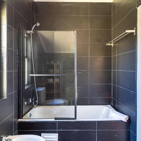 Daire Inglaterra By Hill *