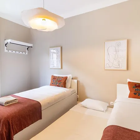 Inglaterra By Central Hill Apartments Lisbon