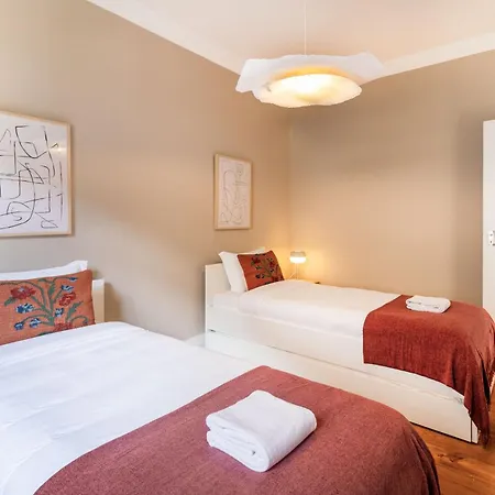 Apartment Inglaterra By Central Hill Apartments Lisbon