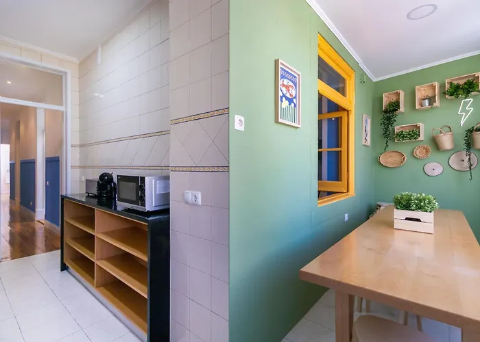 Inglaterra By Hill * Lisboa